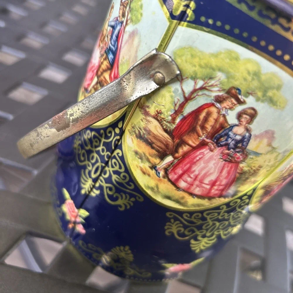 Vintage Victorian Navy Floral Biscuit‎ Tin With Handle Couple